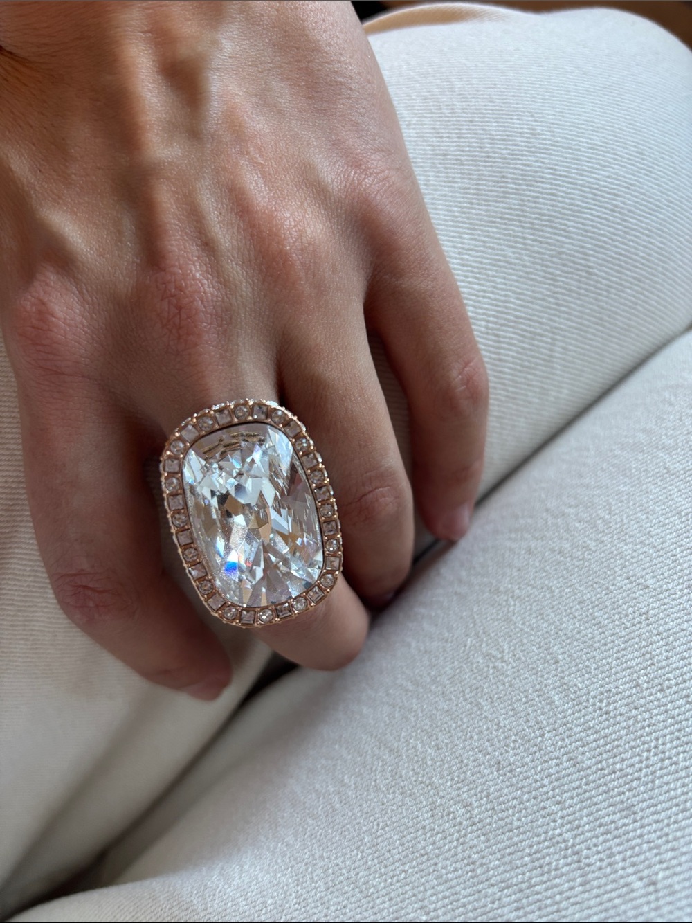 Swarovski size 8.5 Rose Gold Halo Statement Ring with Clear Crystal